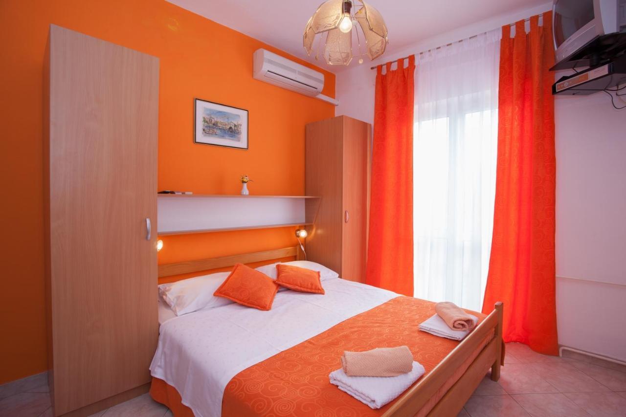 Pansion Burin Hotel Baška Стая снимка